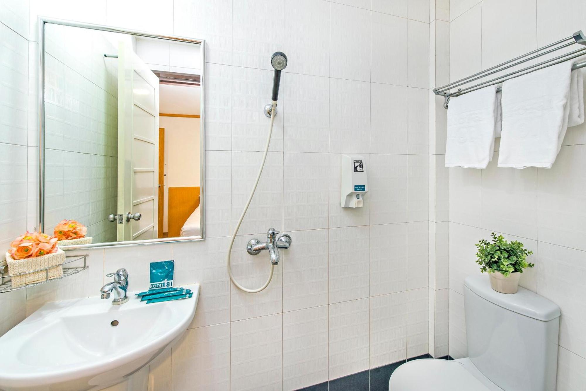 Hotel 81 Sakura Singapore Ngoại thất bức ảnh
